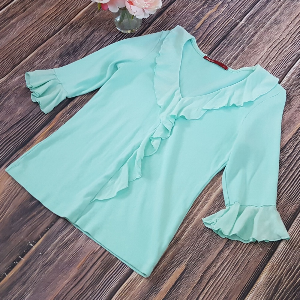 Barbara Lesser, Ruffle Trim V-Neck Top, Green, M - Picture 3 of 7